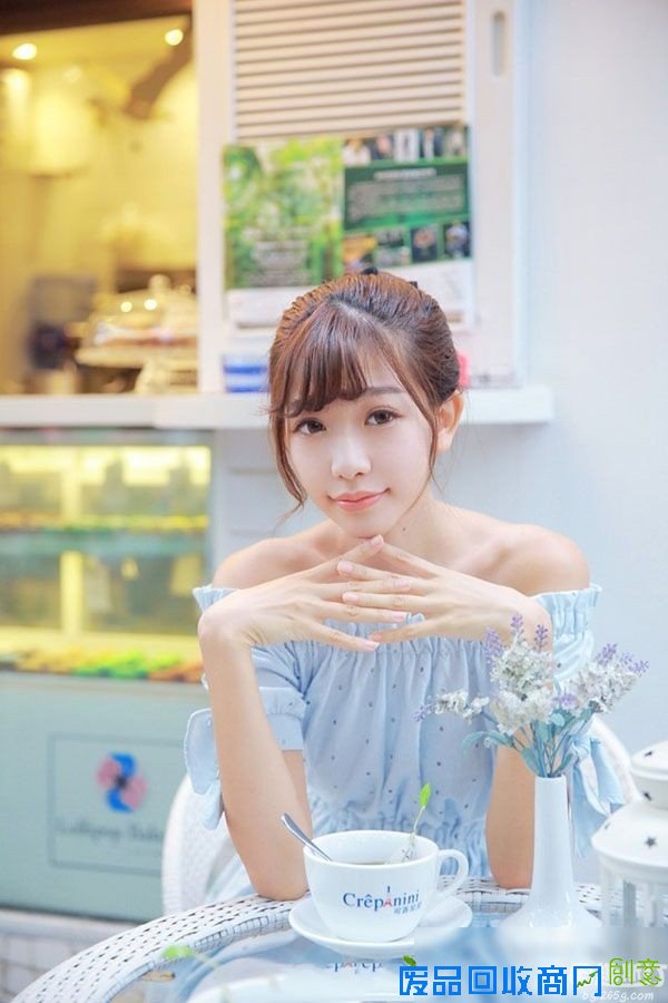 文静女孩清纯写真图片 可爱美女分分钟俘获宅男