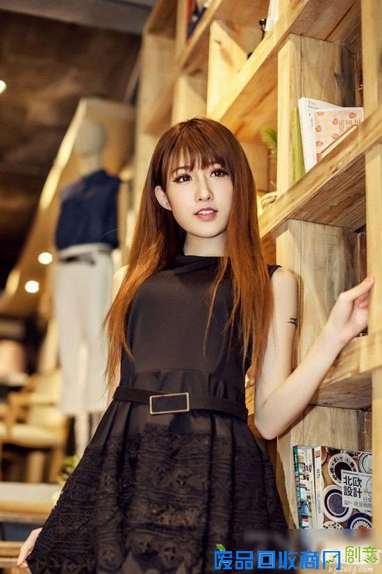 清纯美女复古清新写真图片 唯美的文艺画面令人心动