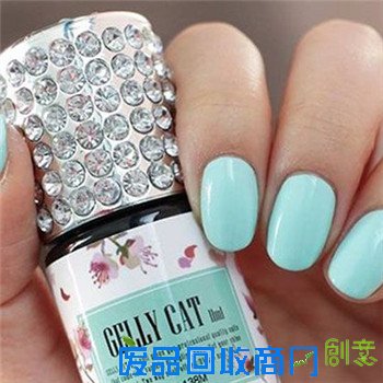 单色新娘美甲图片 简单唯美的美甲颜色