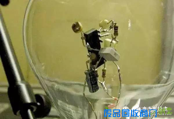 超牛DIY，”高手”居然这样做产品！