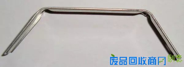 DIY一部纯硬件打造的避障小车