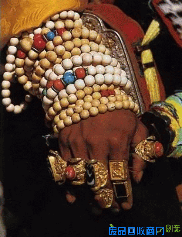 藏区最美饰品，惊艳！