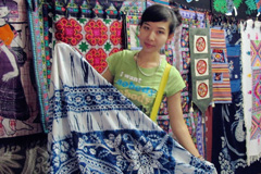 阿滋猫:穿越时空梦回大理——周城亲手做扎染