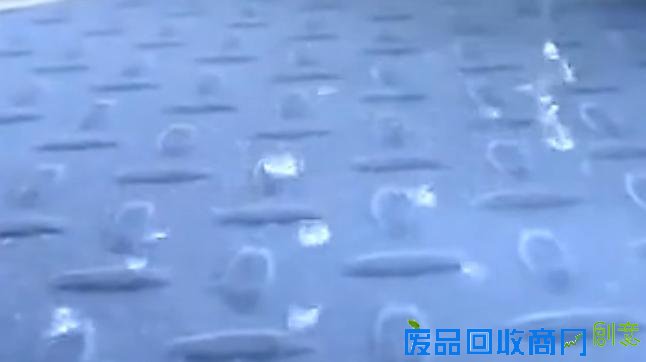  这种防水材料令人难以置信！