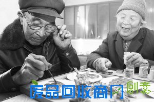 七旬老人做面塑，只为图个乐儿