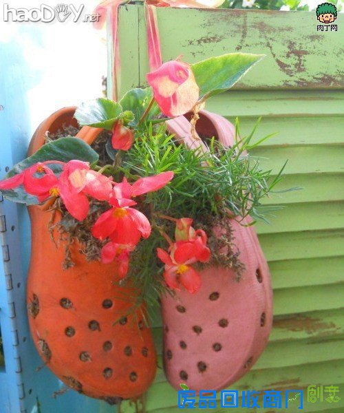自制旧鞋怎么处理 旧鞋变花盆的35个DIY多姿多彩样例
