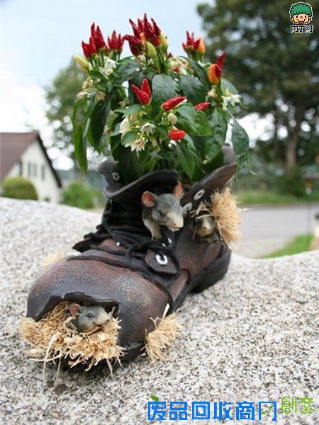 自制旧鞋怎么处理 旧鞋变花盆的35个DIY多姿多彩样例