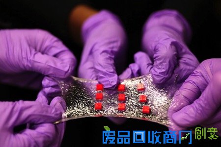  弹性十足的凝胶状创可贴