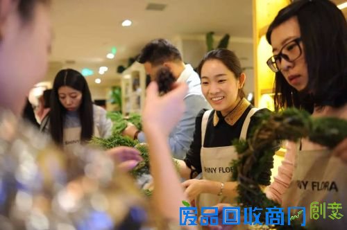 灵感点亮生活Harbor House创意花环DIY带来节日温暖