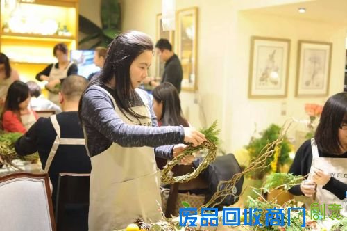 灵感点亮生活Harbor House创意花环DIY带来节日温暖