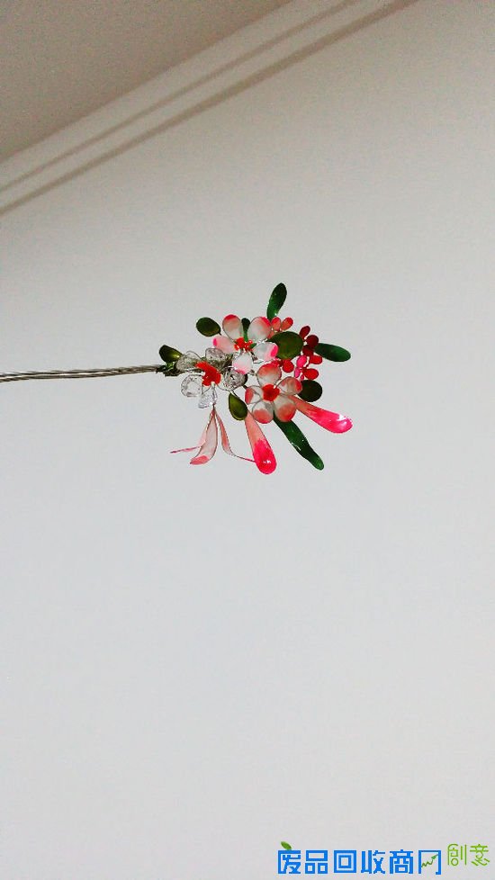 DIY：指甲油+铜丝，教你做花朵发簪