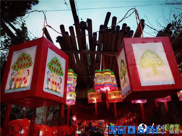 湖北武汉：居民自制万盏环保花灯闹元宵