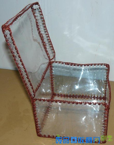 废旧饮料瓶DIY，手工拼料制作的带盖方便收纳箱