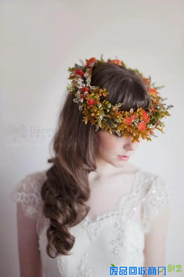 快来~和你亲爱的他，分享一些激动人心的婚礼灵感~