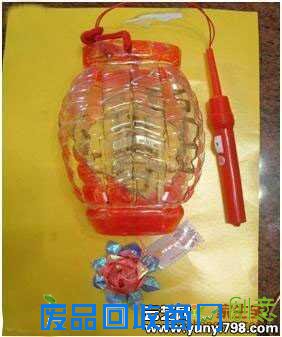 塑料瓶废物利用手工制作灯笼1