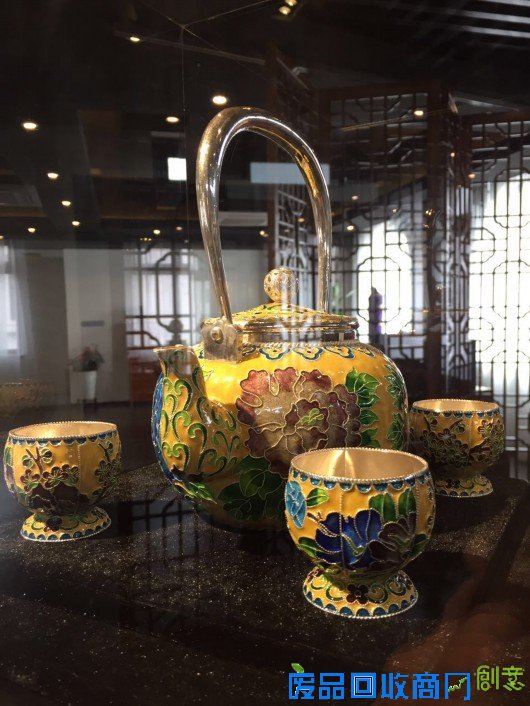 苏绣滇绣手工刺绣唐卡掐丝珐琅银 非遗精品来沪