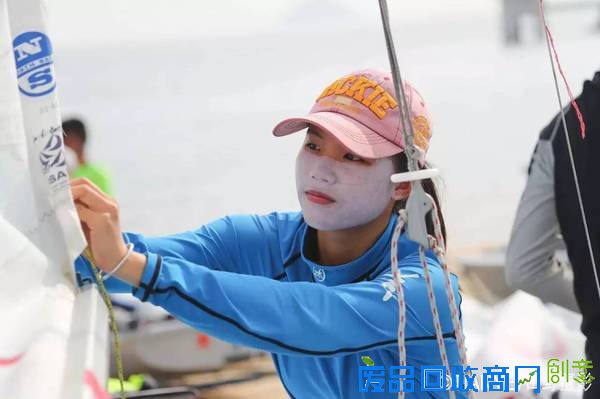谁说帅哥美女都在游泳队?我们帆船队不服!