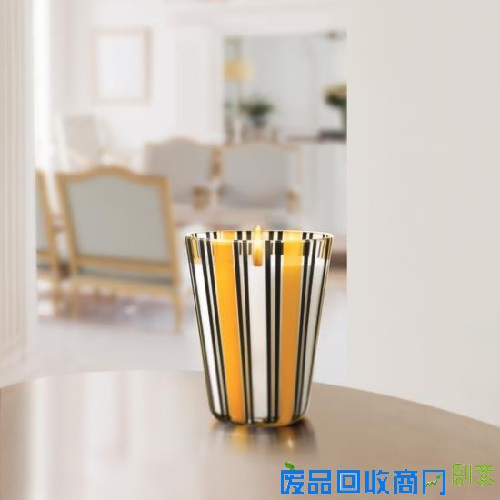 帕尔玛之水全新“穆拉诺”杯装香氛蜡烛