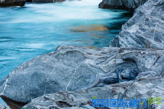 这张大自然美景图中有个美女,你找到了吗~