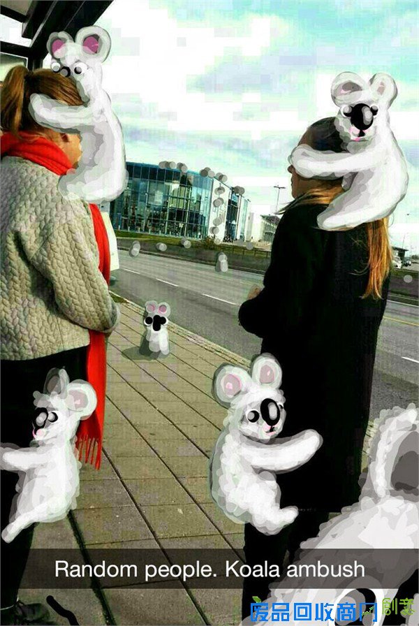 画家为路人涂鸦