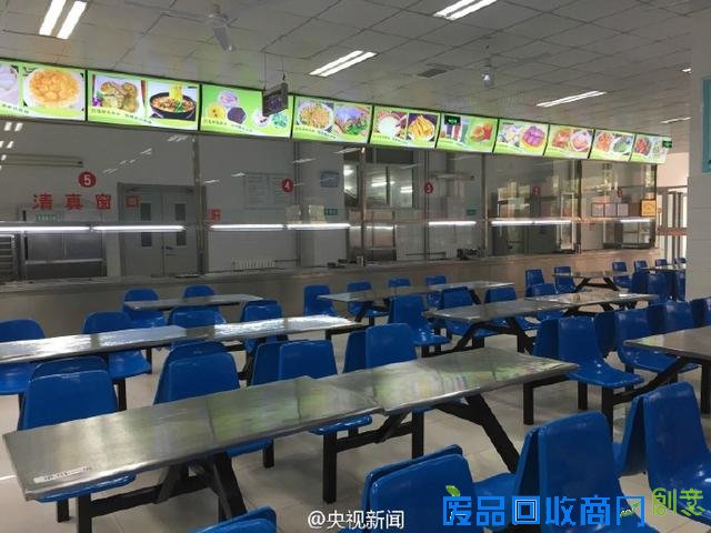 济南一中学近50人腹泻 学校饭菜留样已送检