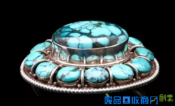 藏饰，一个能让人充满遐想空间的古朴符号