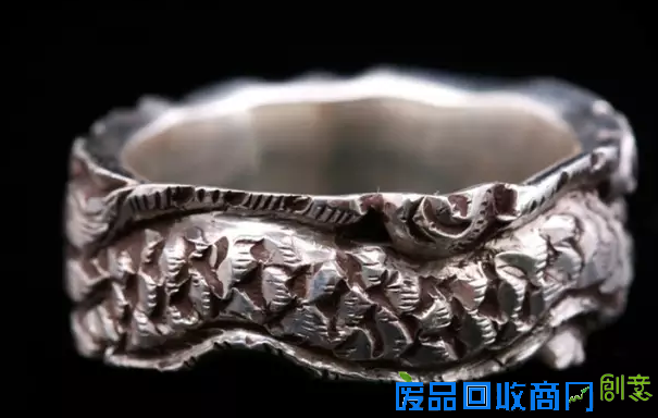 藏饰，一个能让人充满遐想空间的古朴符号