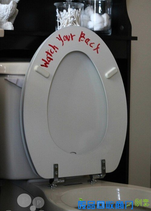 17个超恐怖的装饰，看完都不敢回家了！