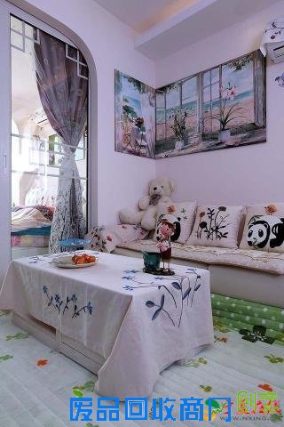 北京80后夫妻DIY巧装，60㎡的房子仅花4万搞定！