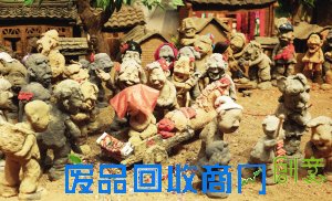 2000泥人现市井百态(图)