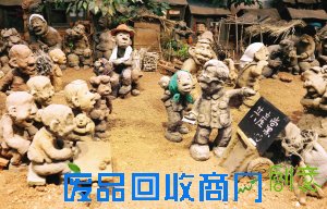 2000泥人现市井百态(图)