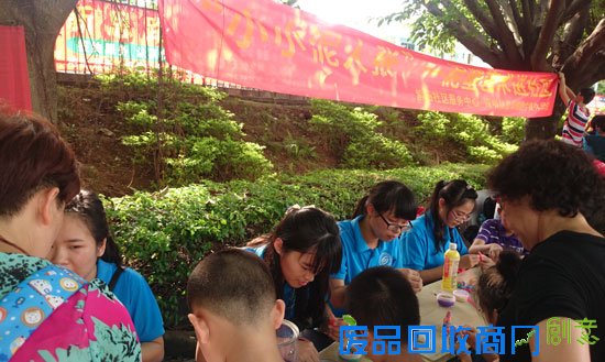 “小小泥人张” 泥塑艺术走进紫薇社区