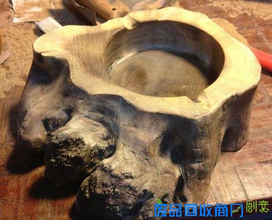 大神DIY木制烟灰缸，成品这么美你舍得用?