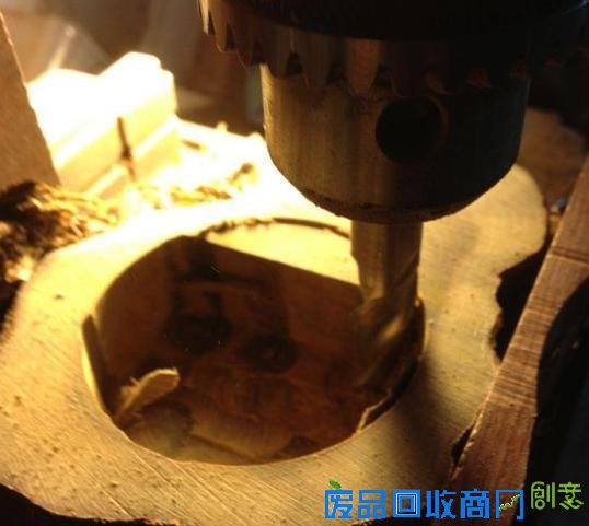 大神DIY木制烟灰缸，成品这么美你舍得用?