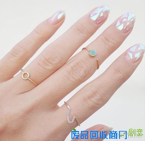 【图】美甲玻璃贴纸图片欣赏 小编教你如何在家DIY美甲