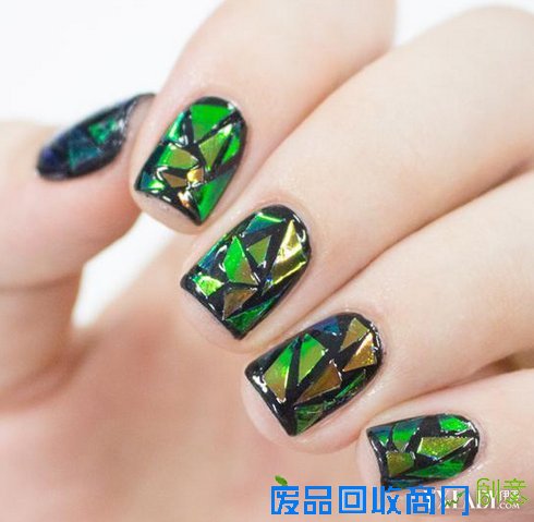 【图】美甲玻璃贴纸图片欣赏 小编教你如何在家DIY美甲