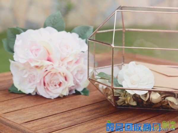 婚礼上筹集你的蜜月基金吧