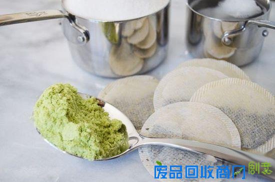 自制绿茶磨砂膏 皮肤不再怕疲倦