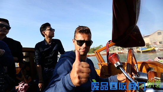 王翰涛率领《时尚家居》走进威尼斯