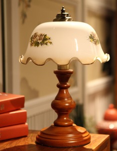实木灯体卧室台灯