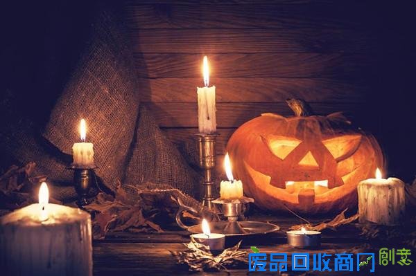 这里有一个万圣节DIY妙方~