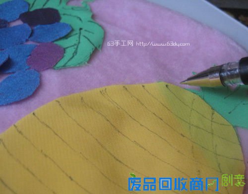 儿童布贴画制作方法 童趣水果布艺拼贴手工
