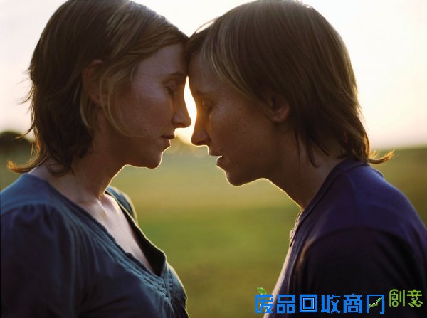 《美国摄影》:2011世界最优秀摄影画册(图)