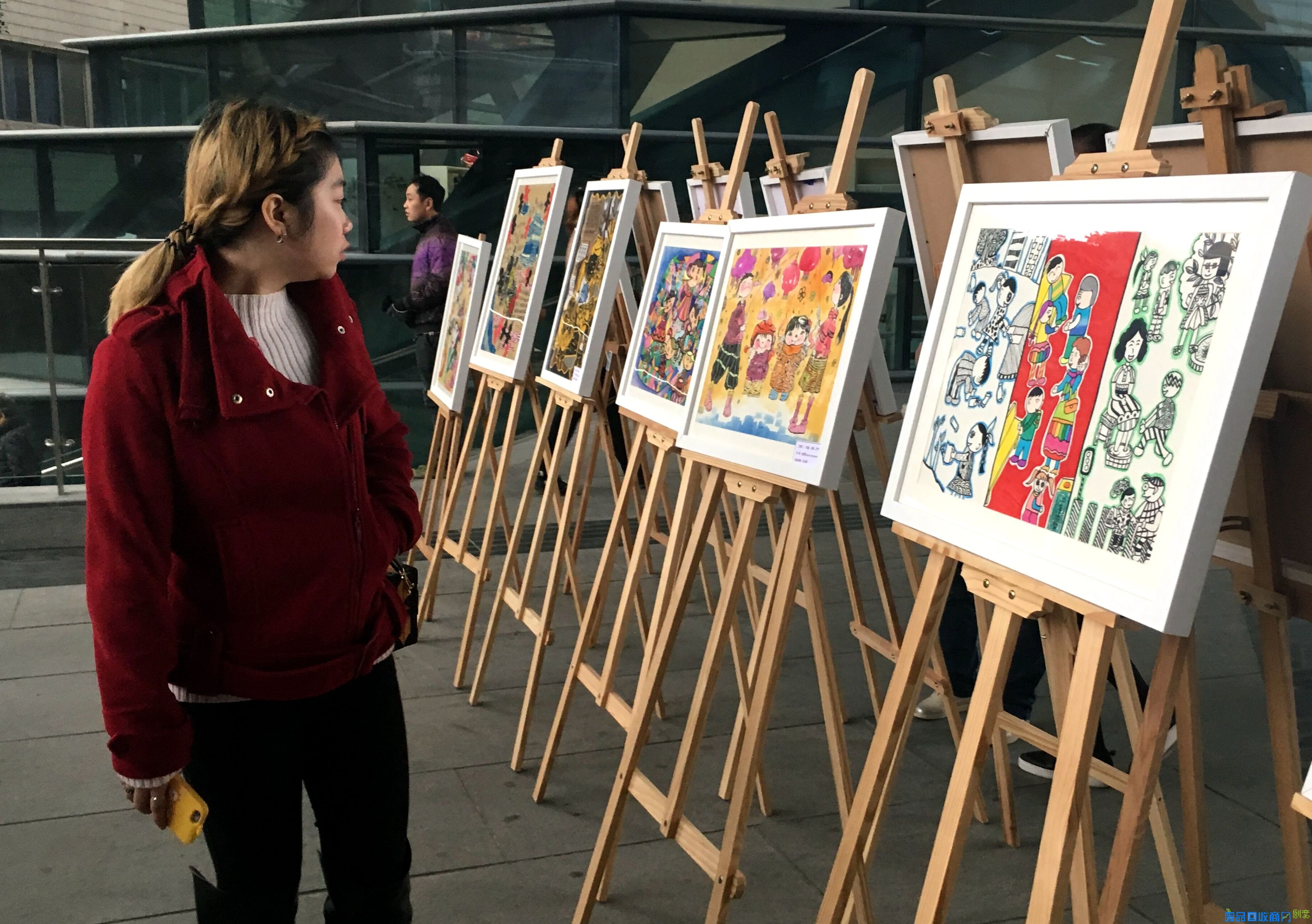 成都市校园绘画创评活动颁奖暨作品展览开幕仪式举行