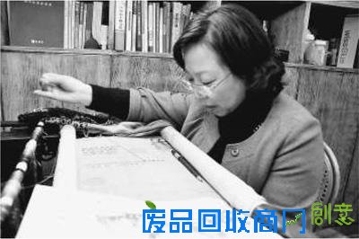 下岗女工成刺绣大师:夏布“绣”出水墨风