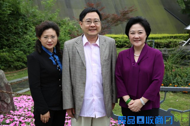 《CRI会客厅》中国民间博物馆馆长系列访谈：探秘草叶间的宇宙 发现微观世界