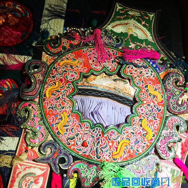 贵州雷山苗绣，你绣我绣最优秀