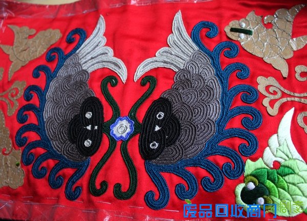 贵州雷山苗绣，你绣我绣最优秀