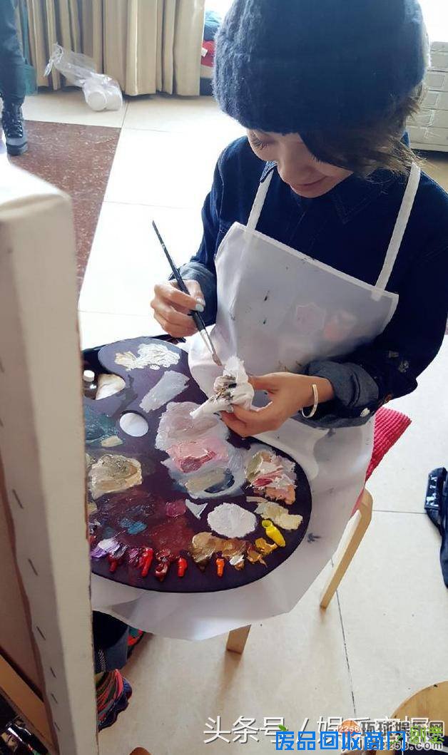 黄雅莉歌坛消失11年，落魄潦倒，大张伟一句话没教养