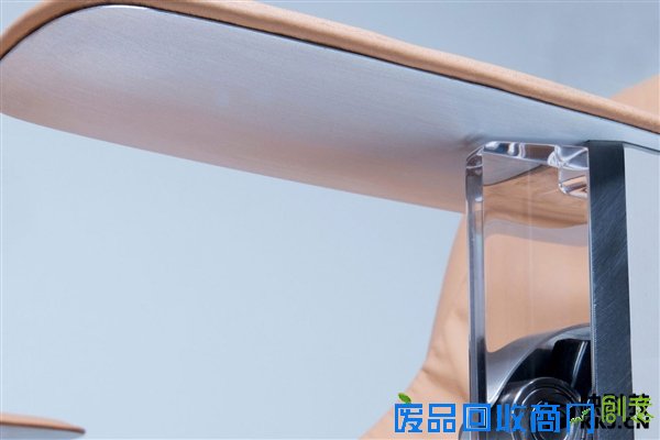  Elysium号称全球最舒服的椅子 价值2.6万美元